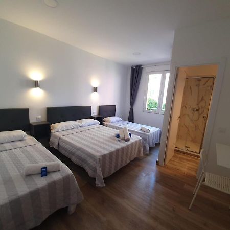 Hostal Vara Мадрид Екстер'єр фото